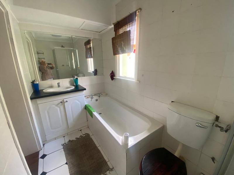 2 Bedroom Property for Sale in Observatory Western Cape